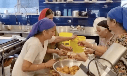 Canberra Times – Sikh volunteers drive 22 hours to feed Lismore flood victims