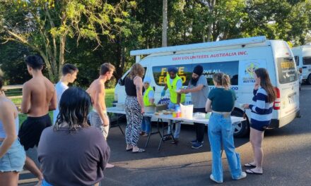 Pedestrian TV – Noted Legends Melb Sikhs Drove A Huge 34Hrs To Feed Flood-Affected Communities In NSW